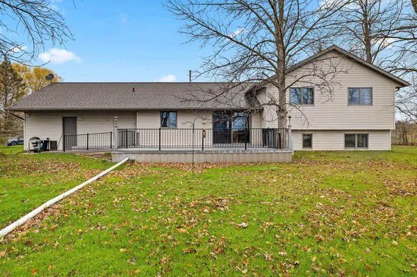$945,000 | 3434 Willow Road, Green Bay, WI 54311