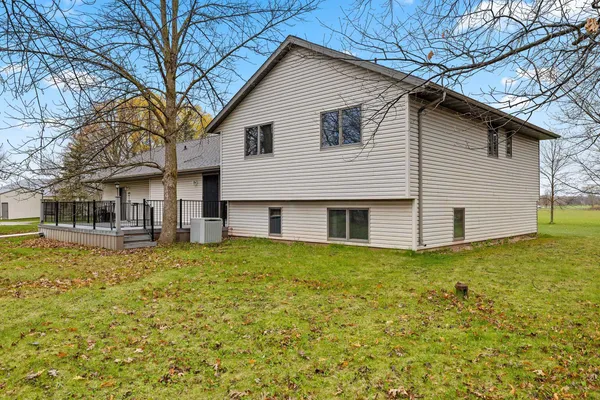$945,000 | 3434 Willow Road, Green Bay, WI 54311