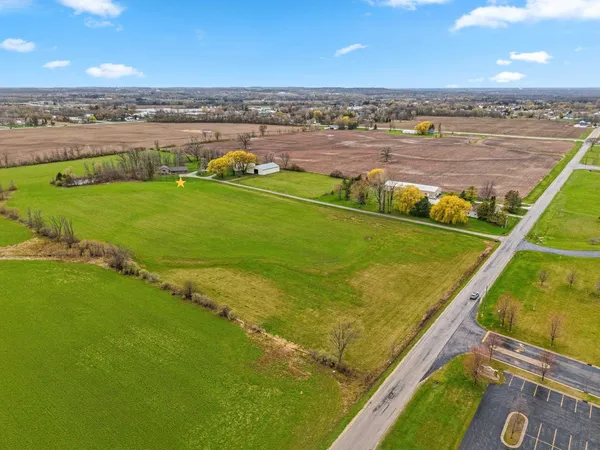 $945,000 | 3434 Willow Road, Green Bay, WI 54311