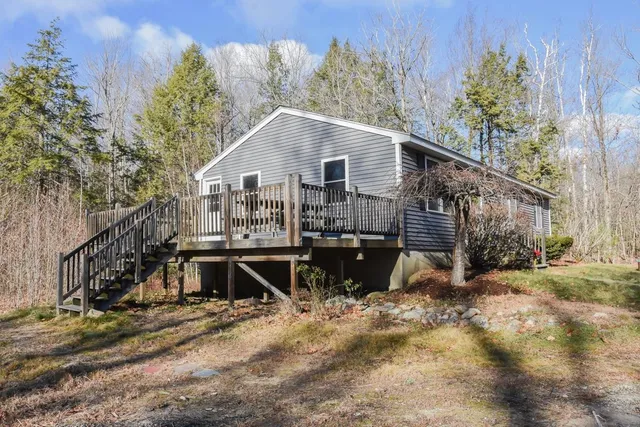 $375,000 | 361 Captain Clark Highway, Wilton, NH 03086