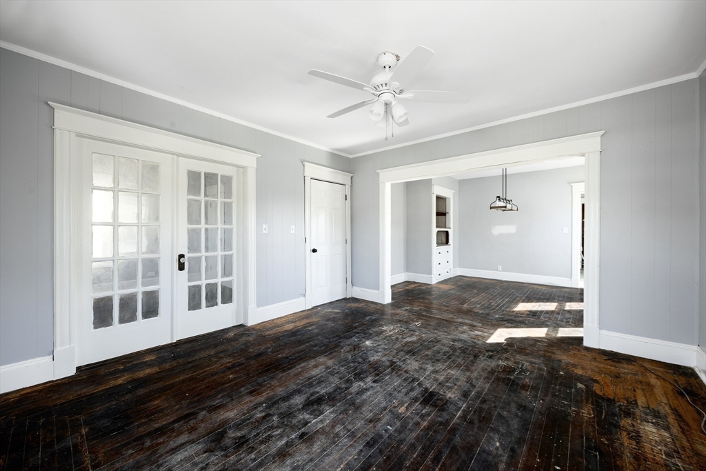 21-23 Santa Barbara Street Springfield, MA 01104 - Photo 6 of 23