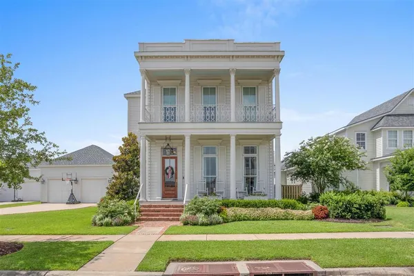 $898,500 | 1211 St Anne, Lake Charles, LA 70601
