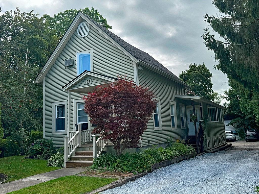 24 East Washington Street Rutland, VT 05701 - Photo 1 of 25