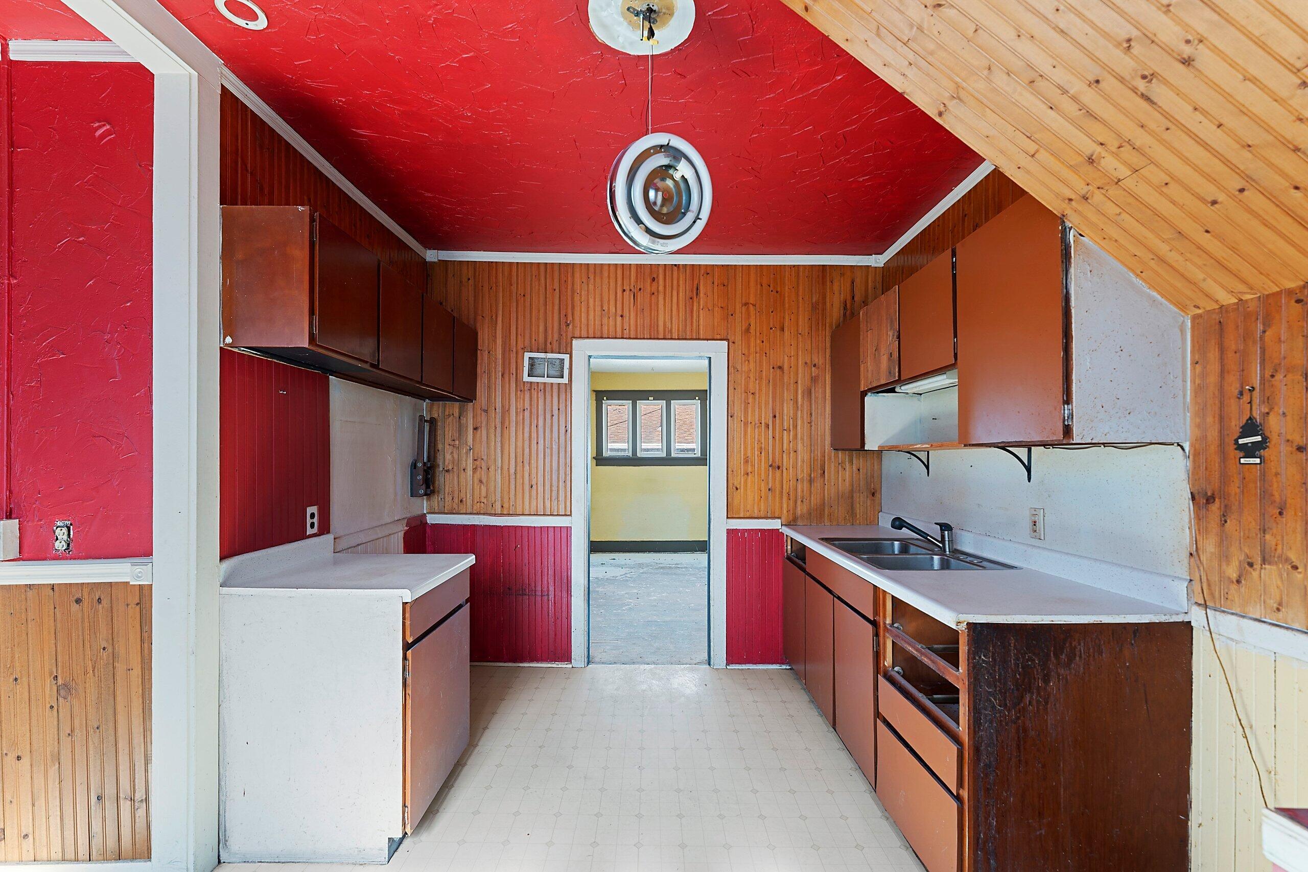 1718 28th Street Two Rivers, WI 54241 - Photo 19 of 38 030-171828thStreet-TwoRivers-WI-54241-SM