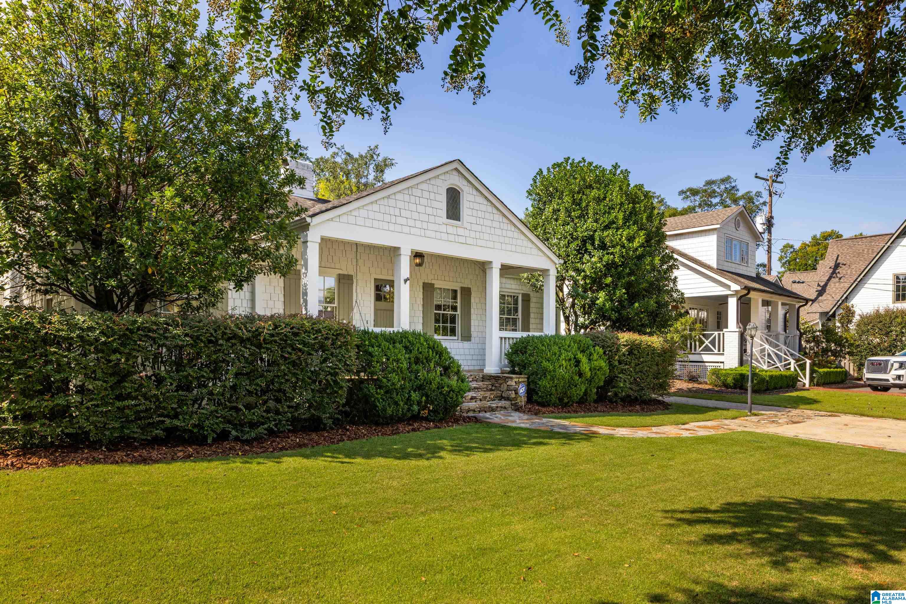 1805 Lancaster Road Birmingham, AL 35209 - Photo 3 of 39