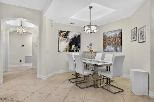 $5,400 | 2001 Tarpon Bay Drive North, Unit 102, Naples, FL 34119