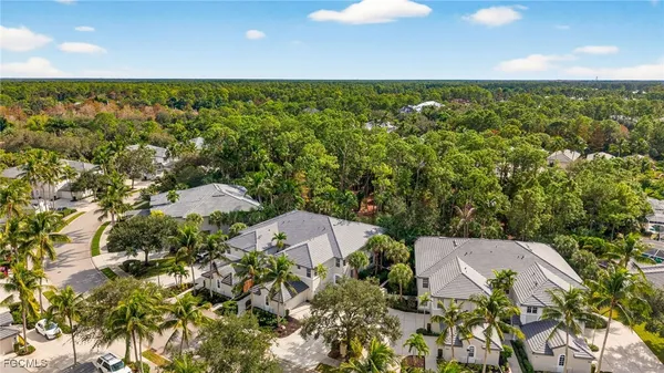 $5,400 | 2001 Tarpon Bay Drive North, Unit 102, Naples, FL 34119