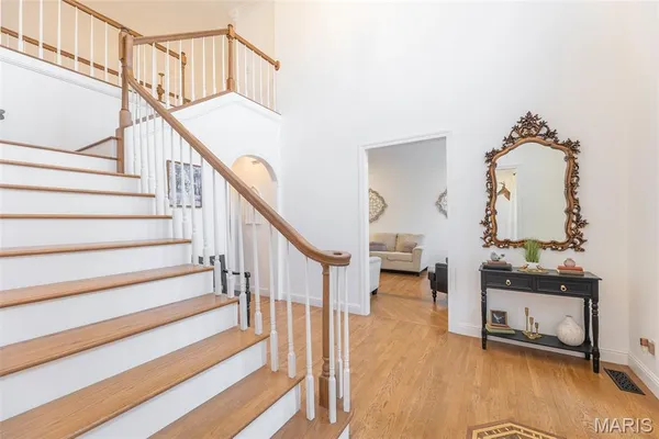 $720,000 | 1 Twin Oaks Lane, Williamsville, MO 63967