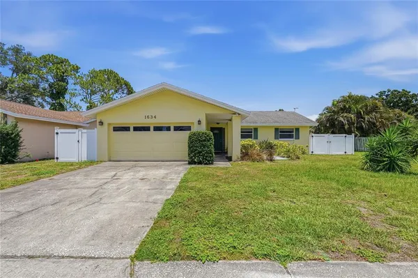 $499,000 | 1634 Dale Circle North, Dunedin, FL 34698