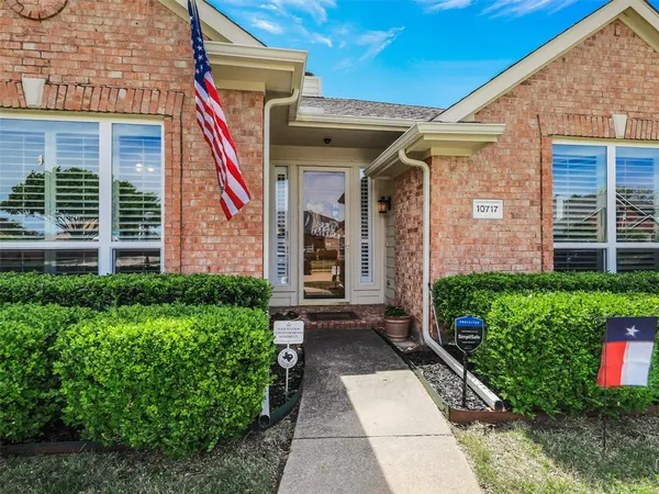 $450,000 | 10717 Brandenberg Drive, Frisco, TX 75035