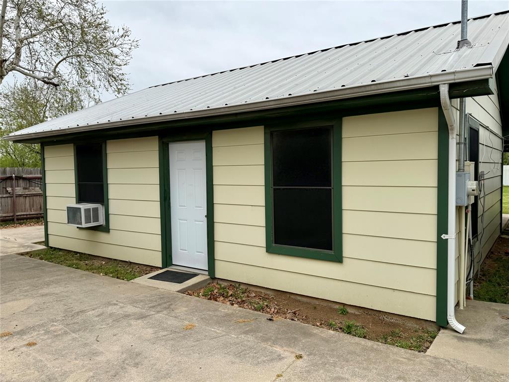 555 South Allen Street Boyd, TX 76023 - Photo 12 of 14