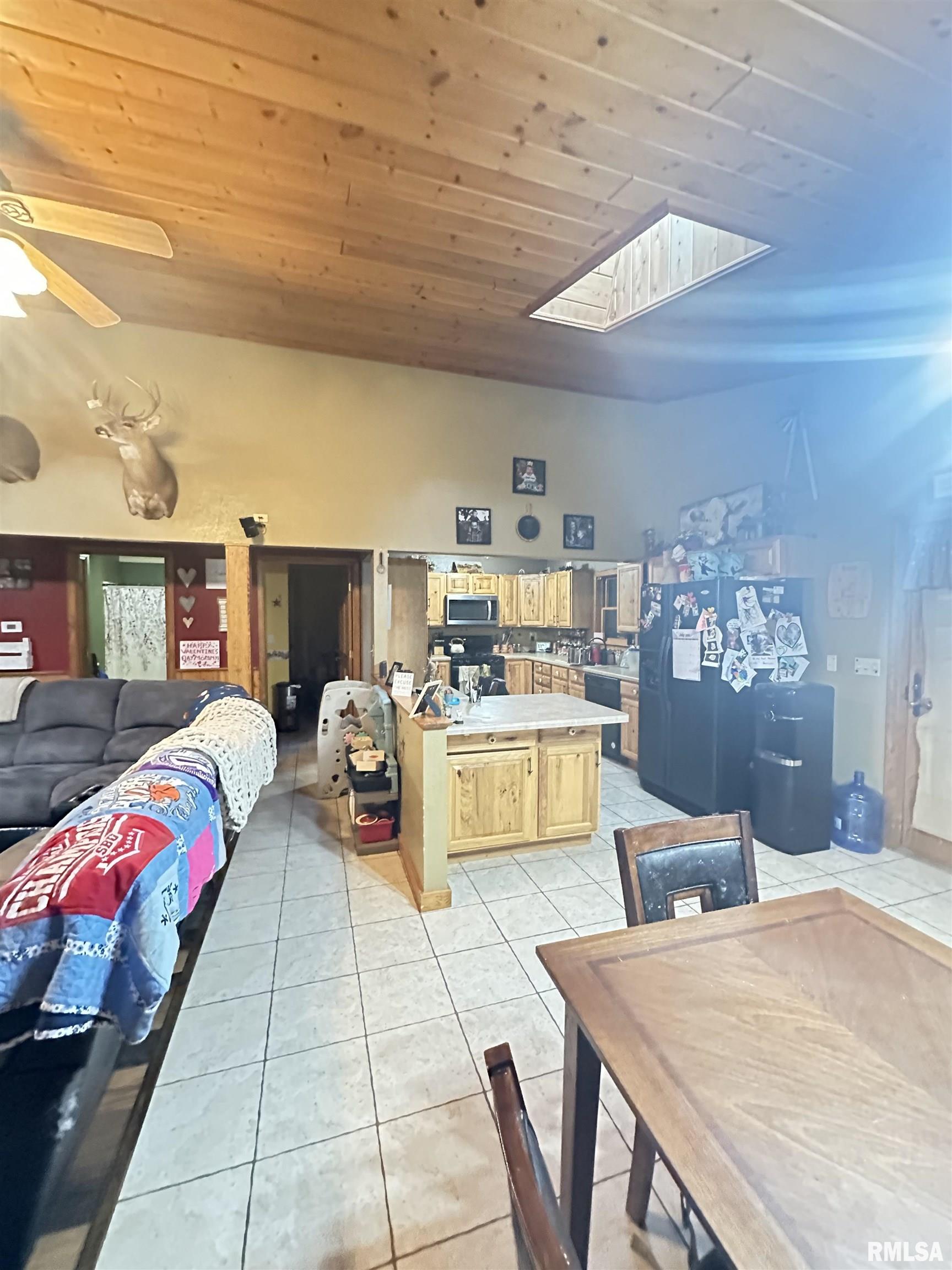 155 Hickam Road Alto Pass, IL 62905 - Photo 8 of 33