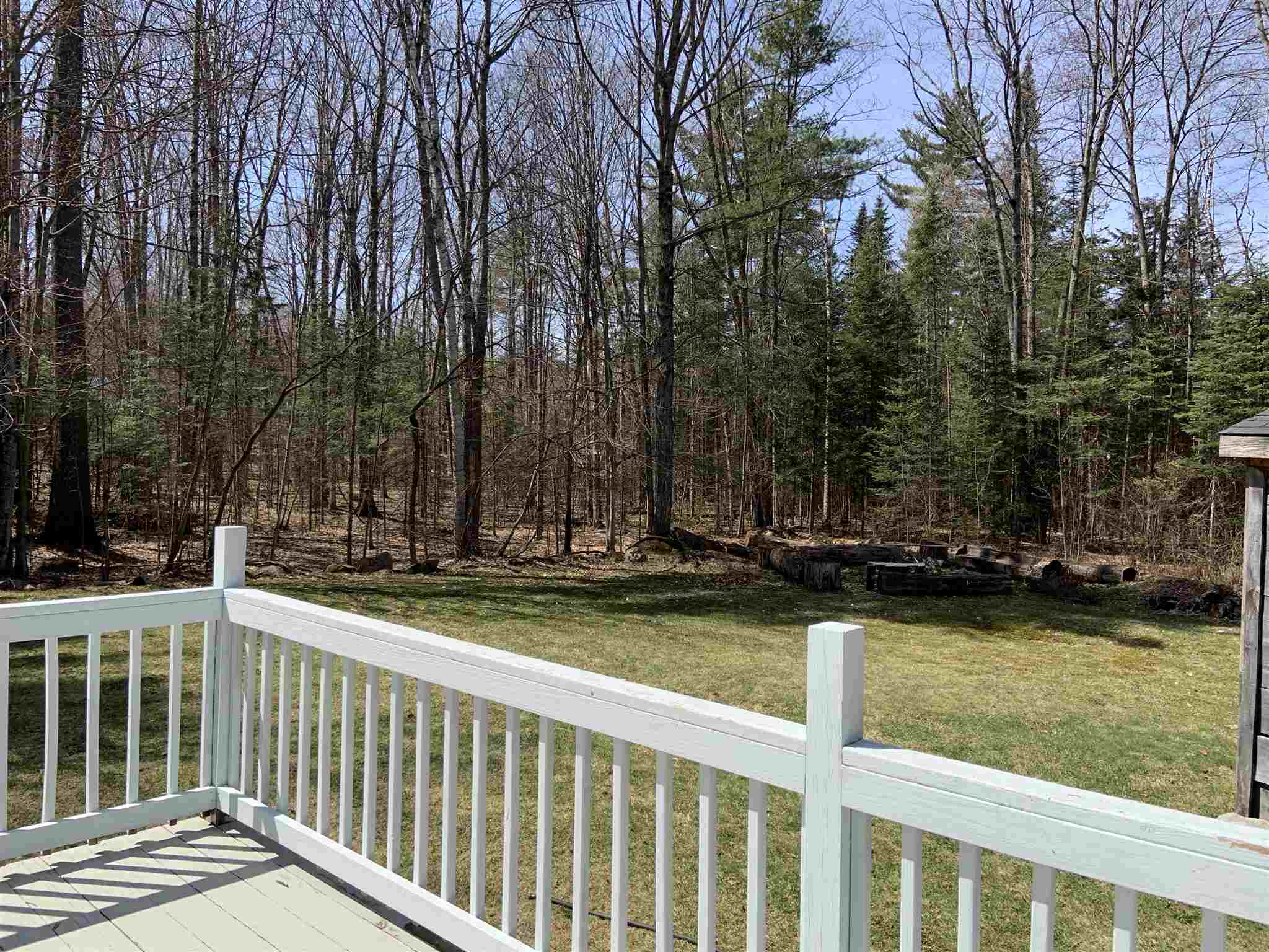 295 Maple Street Bethlehem, NH 03574 - Photo 2 of 25 Gallery Image 2