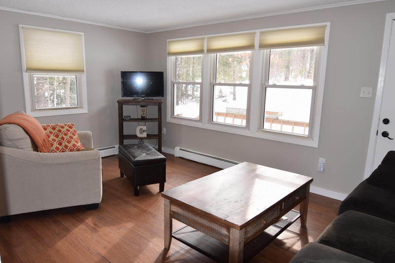 295 Maple Street Bethlehem, NH 03574 - Photo 5 of 25 Gallery Image 5