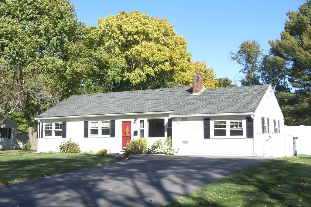 39 Elmfield Road Framingham, MA 01701 - Photo 1 of 27