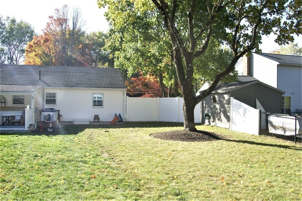 39 Elmfield Road Framingham, MA 01701 - Photo 26 of 27