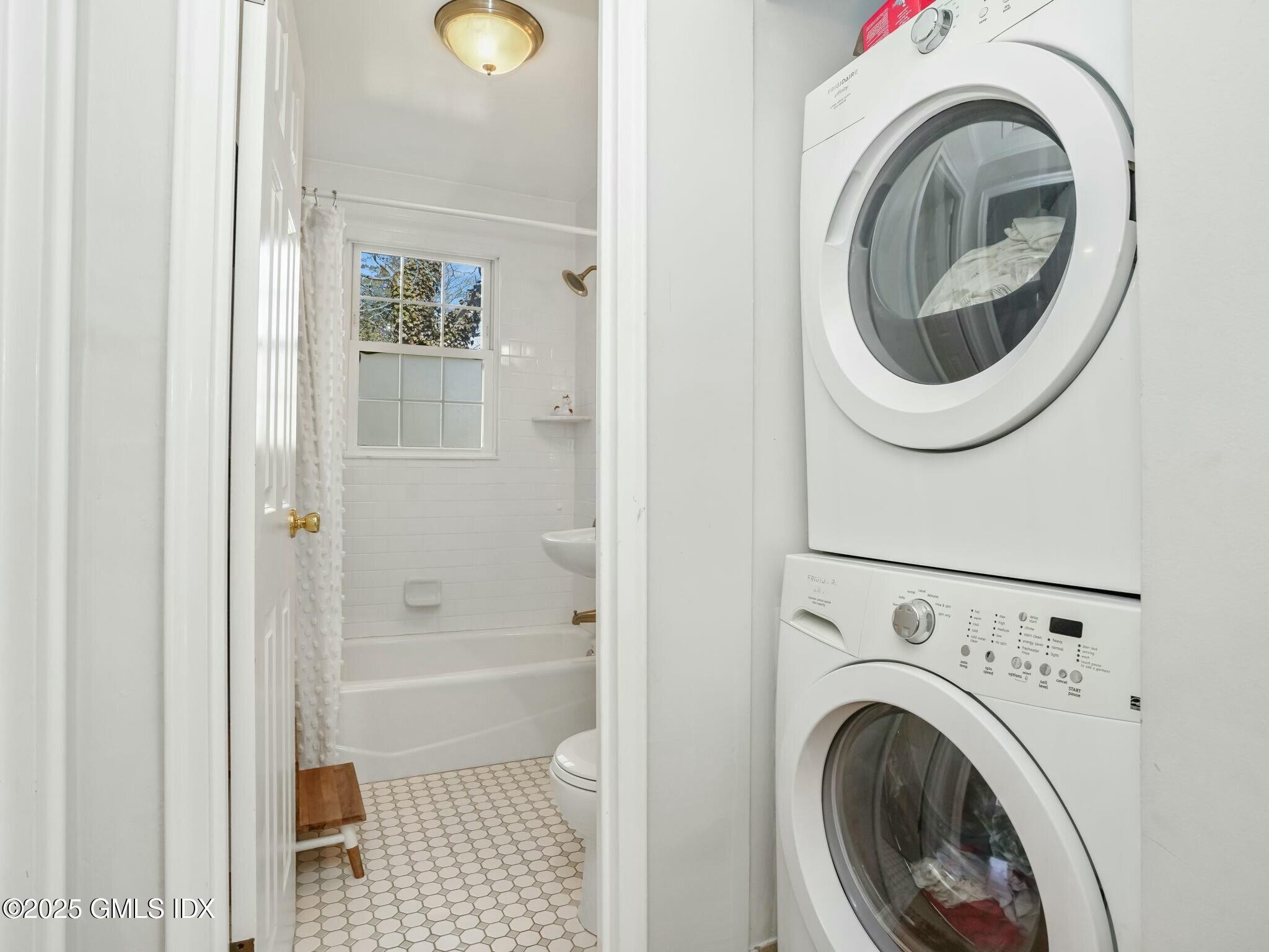 100 Putnam Park Greenwich, CT 06830 - Photo 18 of 23 tempImageqxRMQk