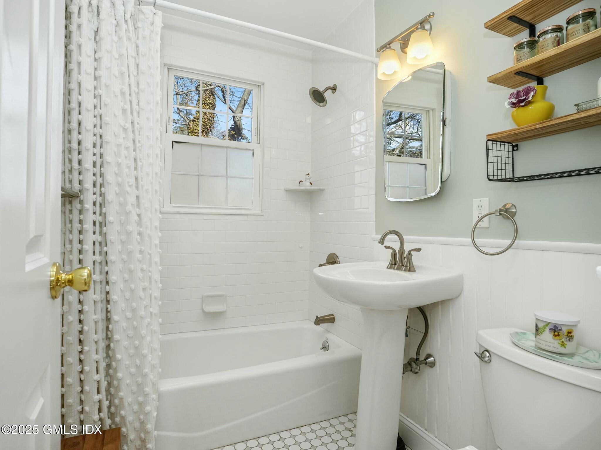 100 Putnam Park Greenwich, CT 06830 - Photo 19 of 23 tempImagehjce7d