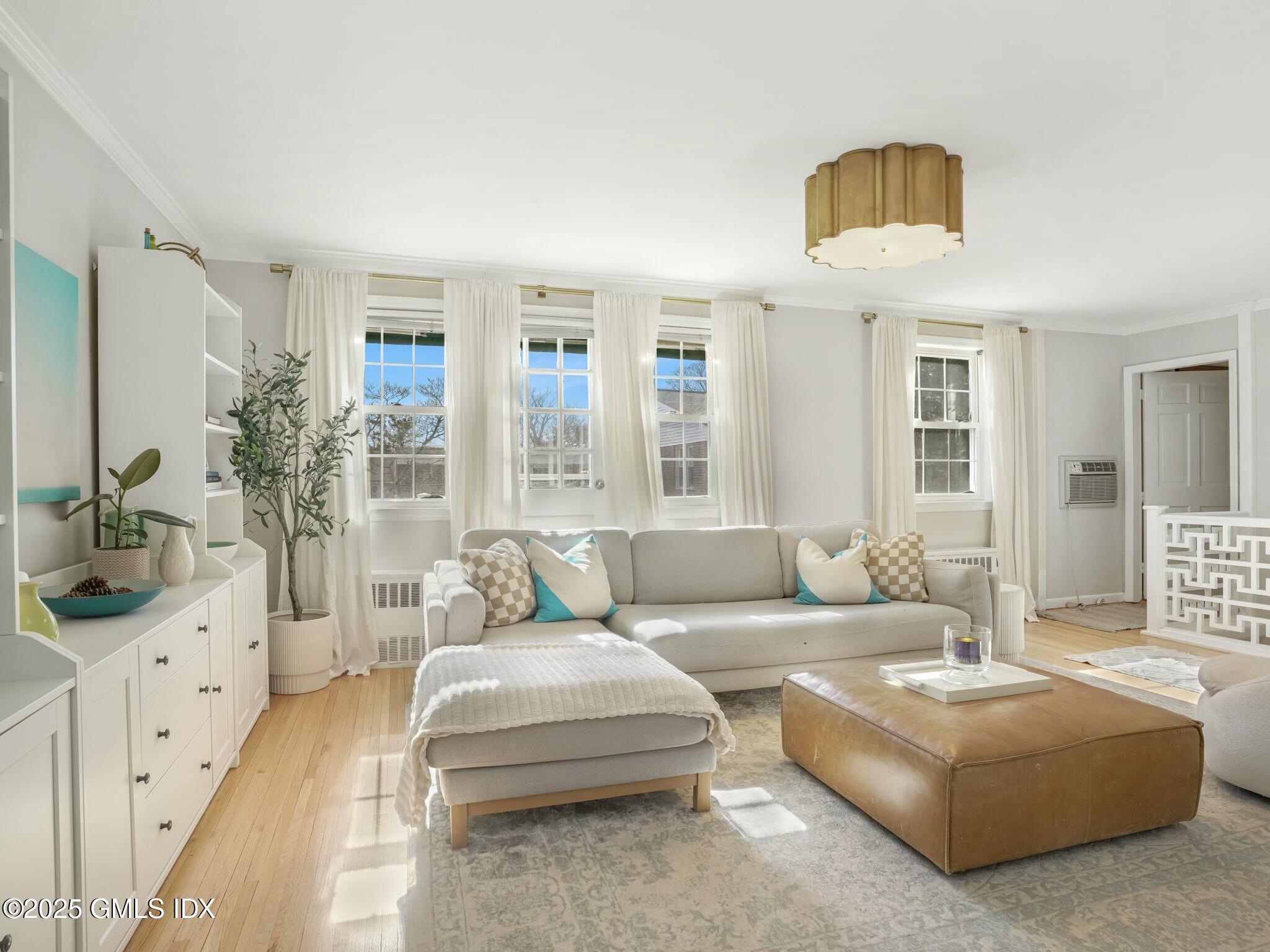 100 Putnam Park Greenwich, CT 06830 - Photo 5 of 23 tempImageC33vKG