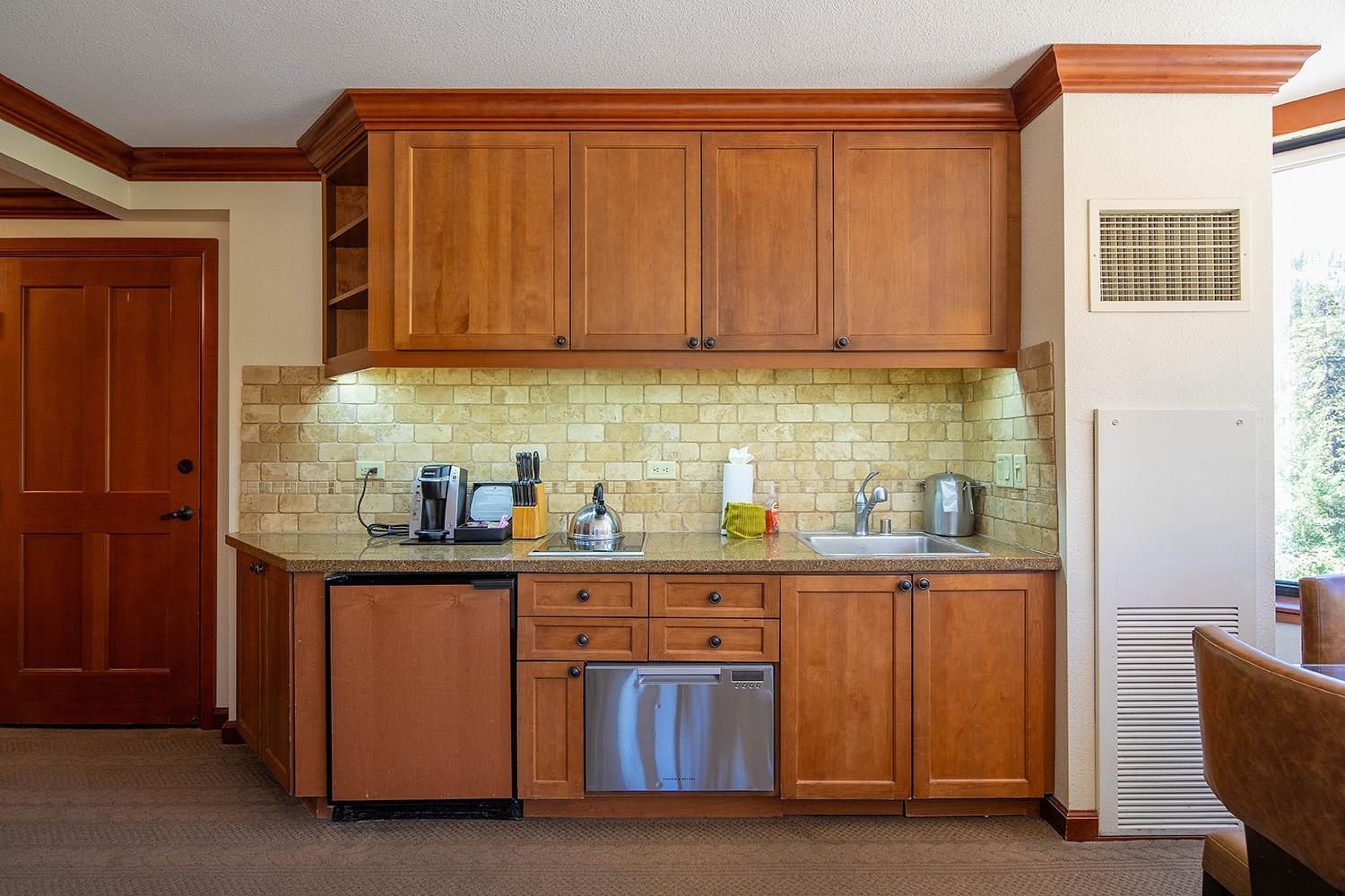 400 Resort Road, Unit 556 558 560 Olympic Valley, CA 96146 - Photo 6 of 21