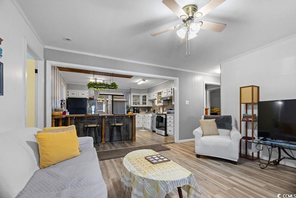 626 3rd Avenue South Surfside Beach, SC 29575 - Photo 5 of 40