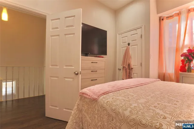 $529,000 | 14-16 Fuller Place, Irvington, NJ 07111