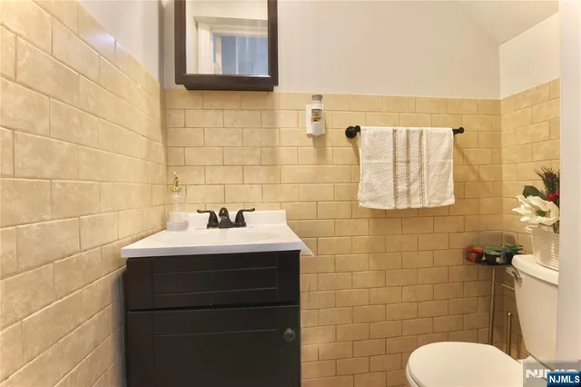 $529,000 | 14-16 Fuller Place, Irvington, NJ 07111