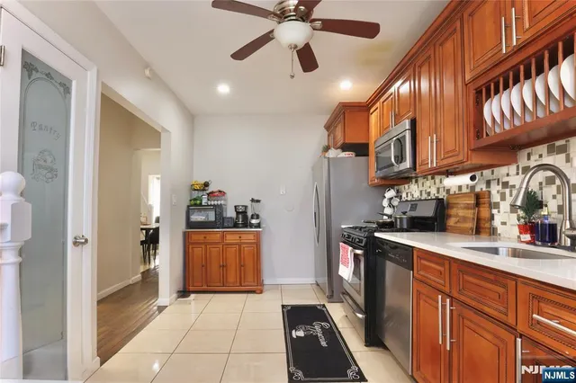 $529,000 | 14-16 Fuller Place, Irvington, NJ 07111