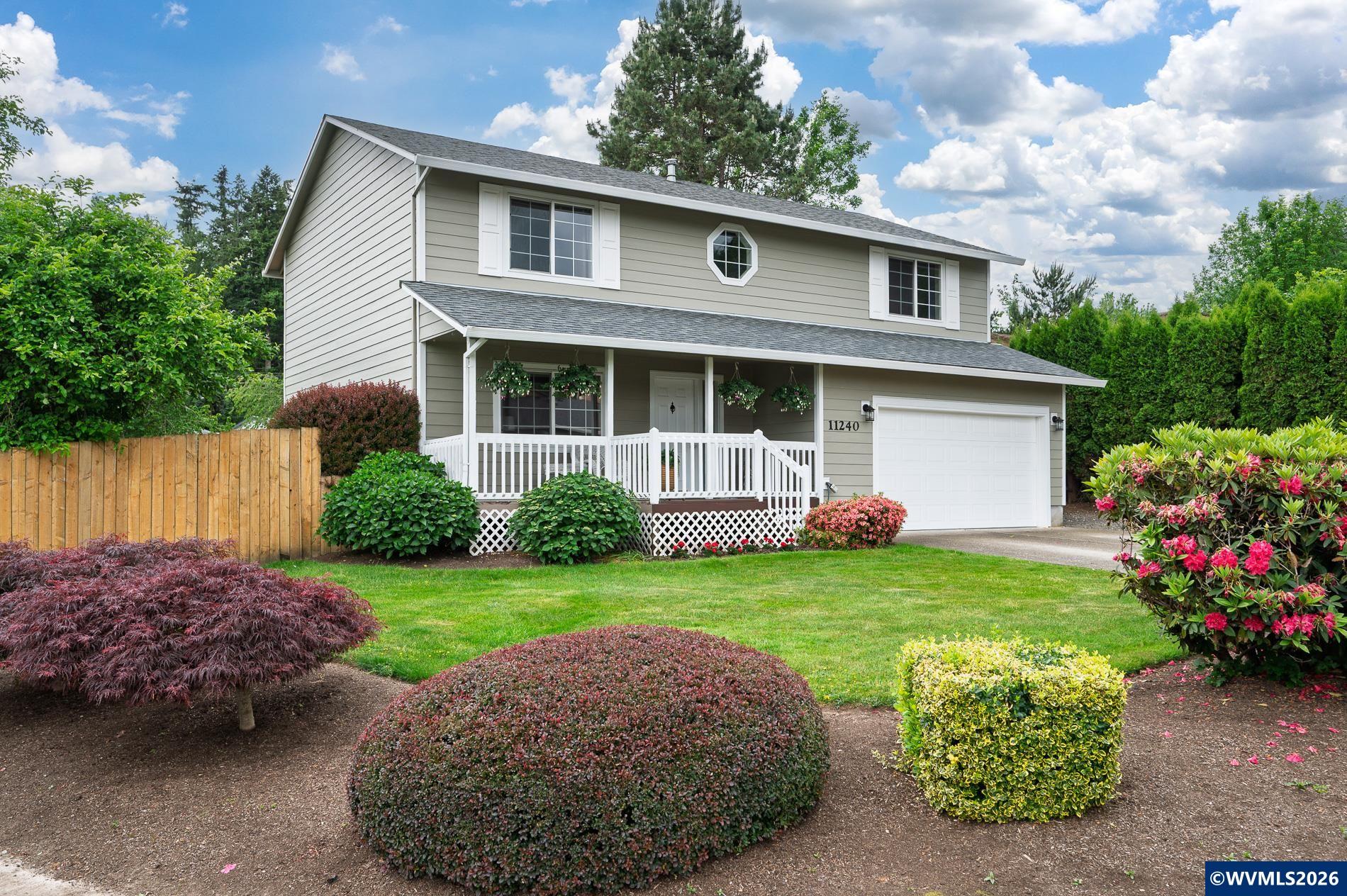 11240 Southeast Cranberry Loop Clackamas, OR 97015 - Photo 3 of 49