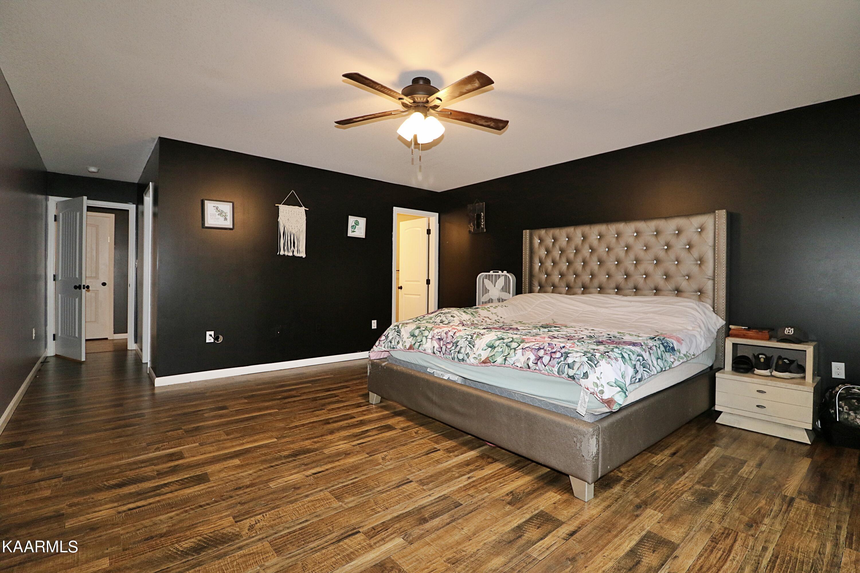 1190 Toomey Road Oneida, TN 37841 - Photo 14 of 31 094A8930