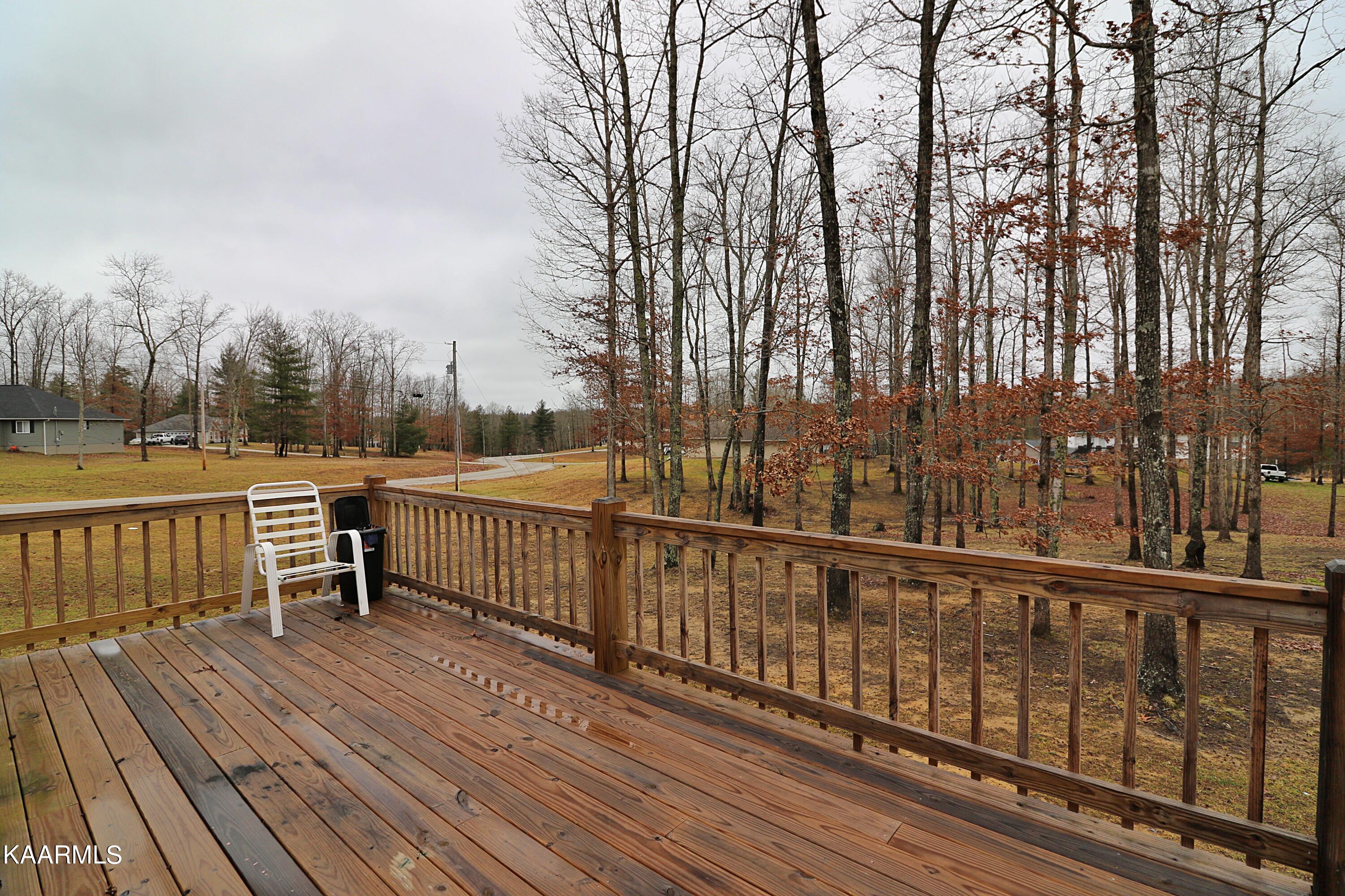 1190 Toomey Road Oneida, TN 37841 - Photo 23 of 31 094A8926