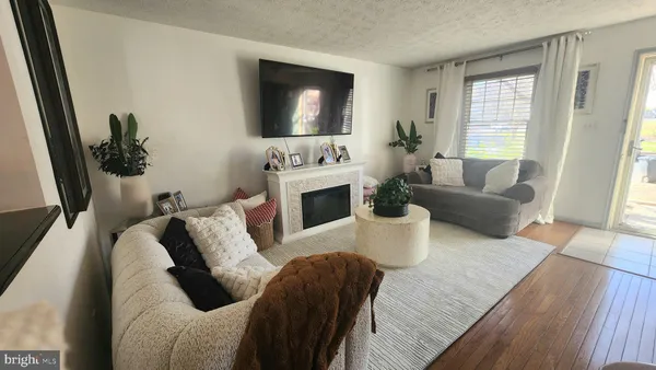 $2,500 | 12509 Coral Grove Place, Germantown, MD 20874
