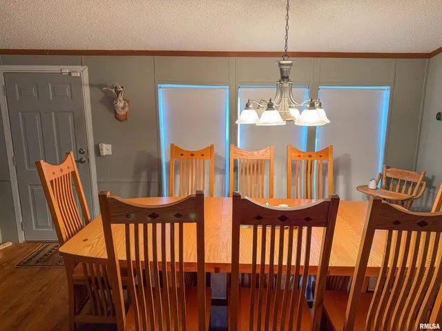 $300,000 | 661-bassett 661-bassett South Road, Unit 653K, Elizabethtown, IL 62931