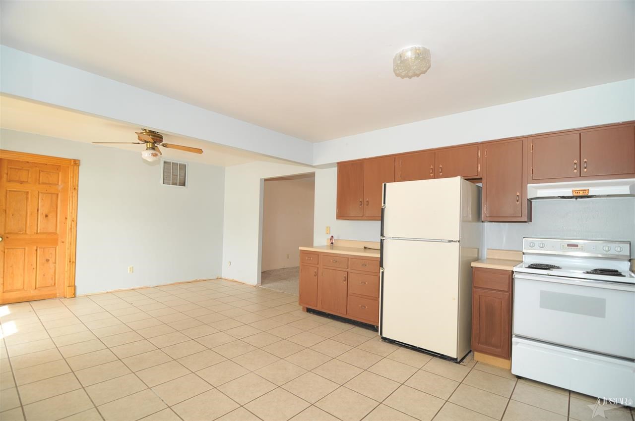 1620 Gillieron Road Fort Wayne, IN 46825 - Photo 5 of 21