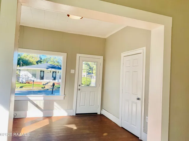 $1,100 | 137 South St Antoine Street, Lafayette, LA 70501