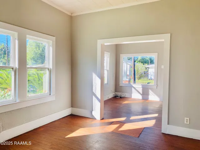 $1,100 | 137 South St Antoine Street, Lafayette, LA 70501