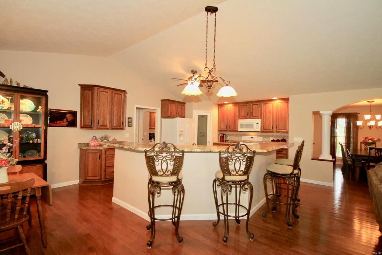 13835 Allen Road Carterville, IL 62918 - Photo 12 of 50 Gallery Image 12