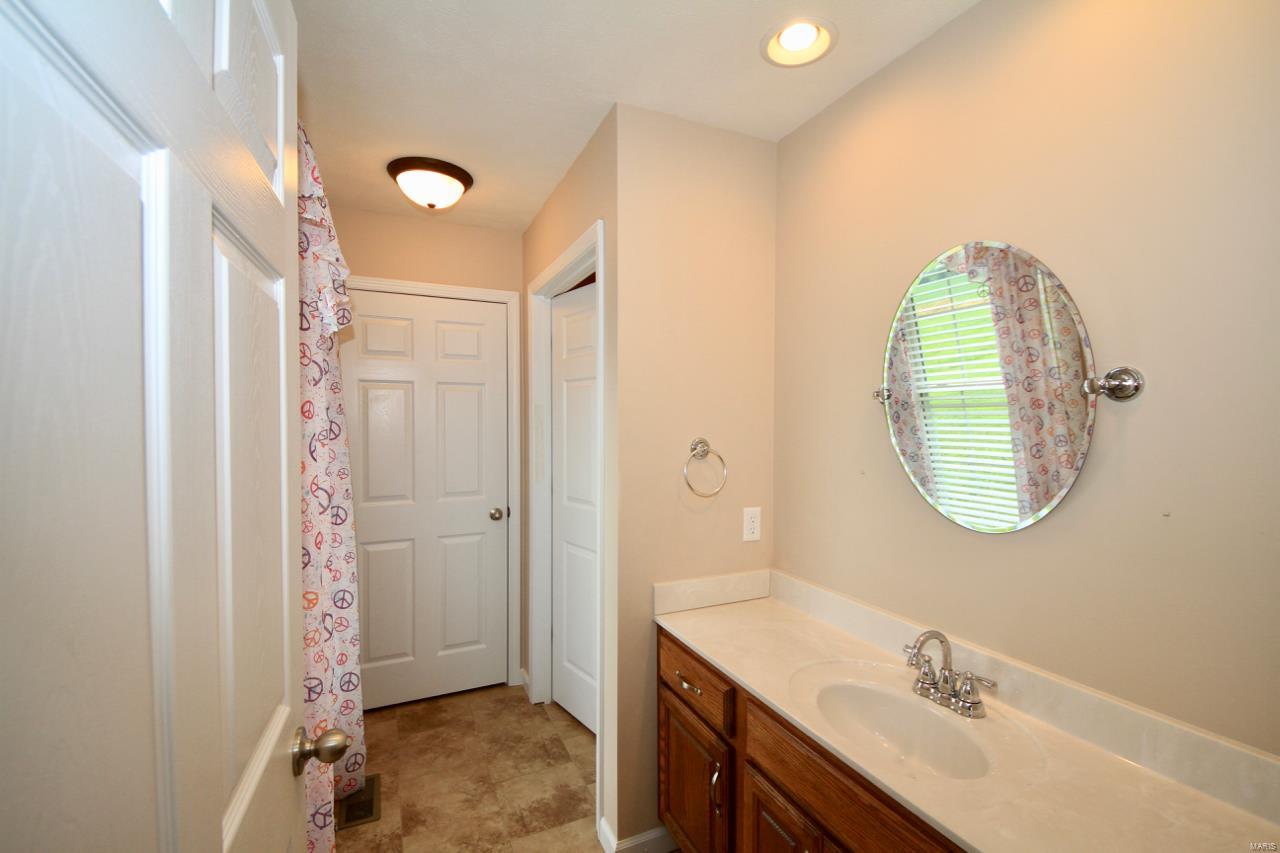 13835 Allen Road Carterville, IL 62918 - Photo 26 of 50 Gallery Image 26
