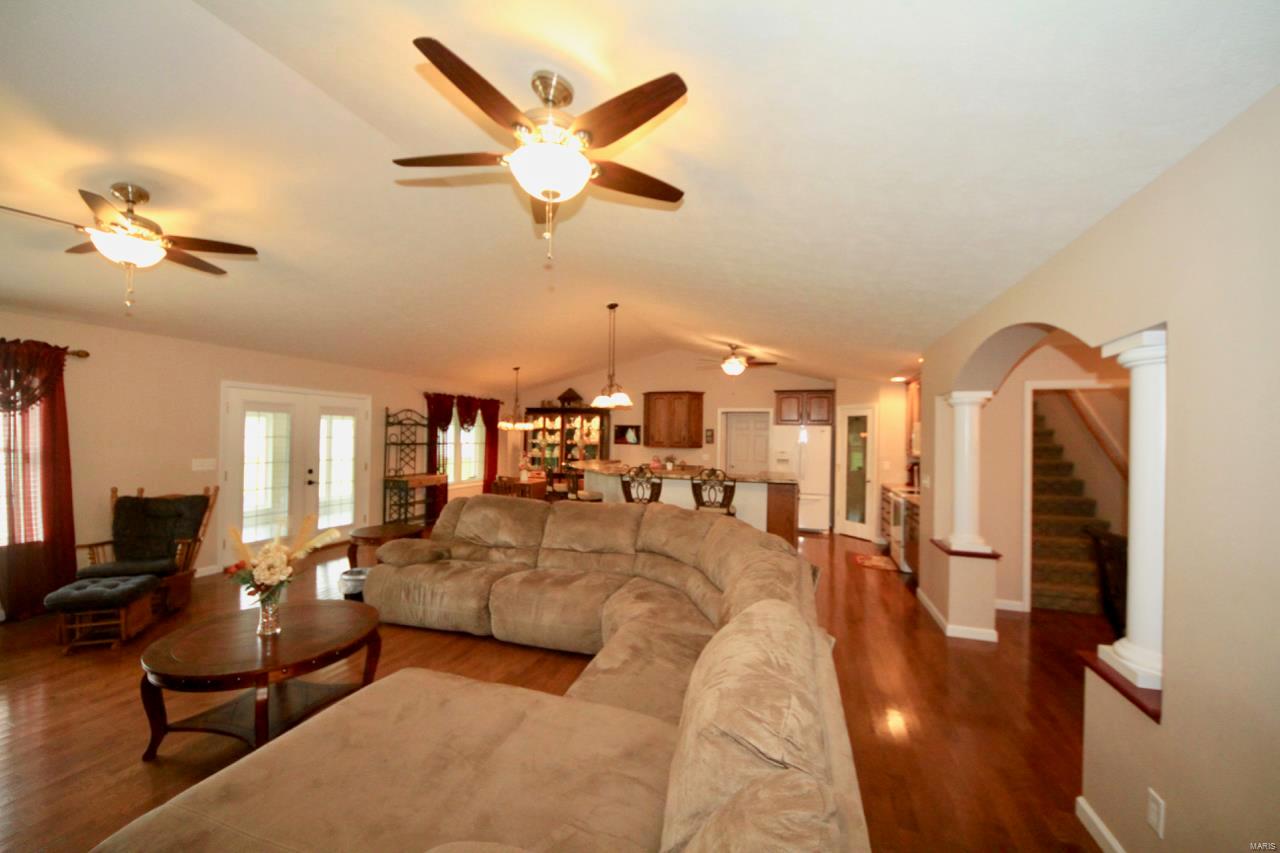 13835 Allen Road Carterville, IL 62918 - Photo 29 of 50 Gallery Image 29