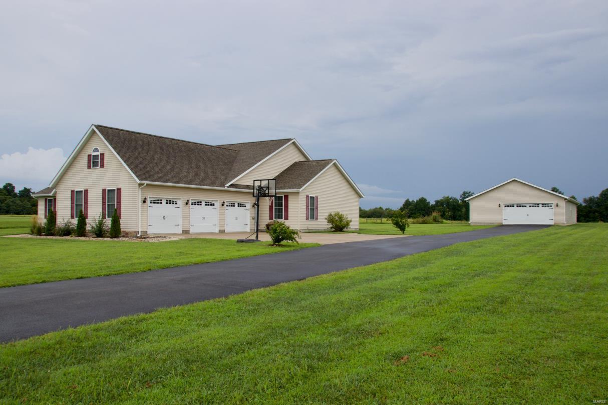 13835 Allen Road Carterville, IL 62918 - Photo 46 of 50 Gallery Image 46