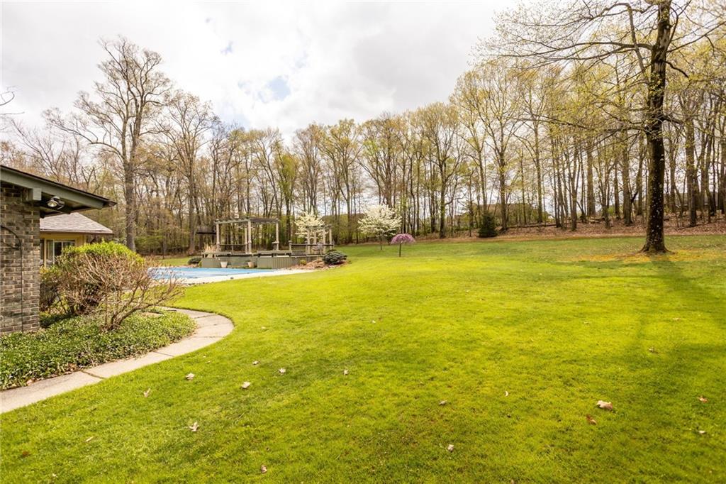 307 Kriess Road Renfrew, PA 16053 - Photo 20 of 23 Gallery Image 20