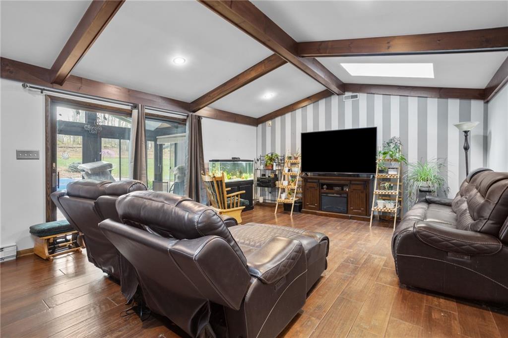 307 Kriess Road Renfrew, PA 16053 - Photo 8 of 23 Gallery Image 8