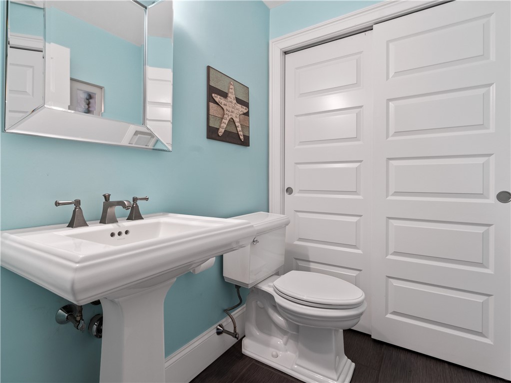 766 Main Street Warren, RI 02885 - Photo 17 of 37