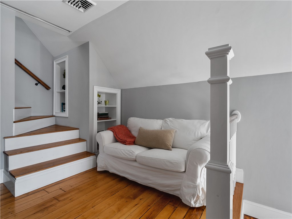 766 Main Street Warren, RI 02885 - Photo 23 of 37