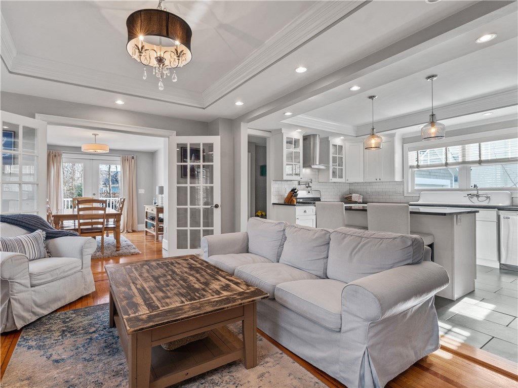 766 Main Street Warren, RI 02885 - Photo 7 of 37