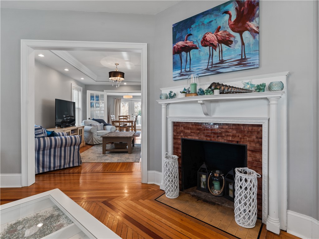 766 Main Street Warren, RI 02885 - Photo 9 of 37