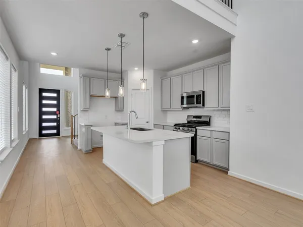 $3,095 | 22103 Strathfield Circle, Cypress, TX 77433