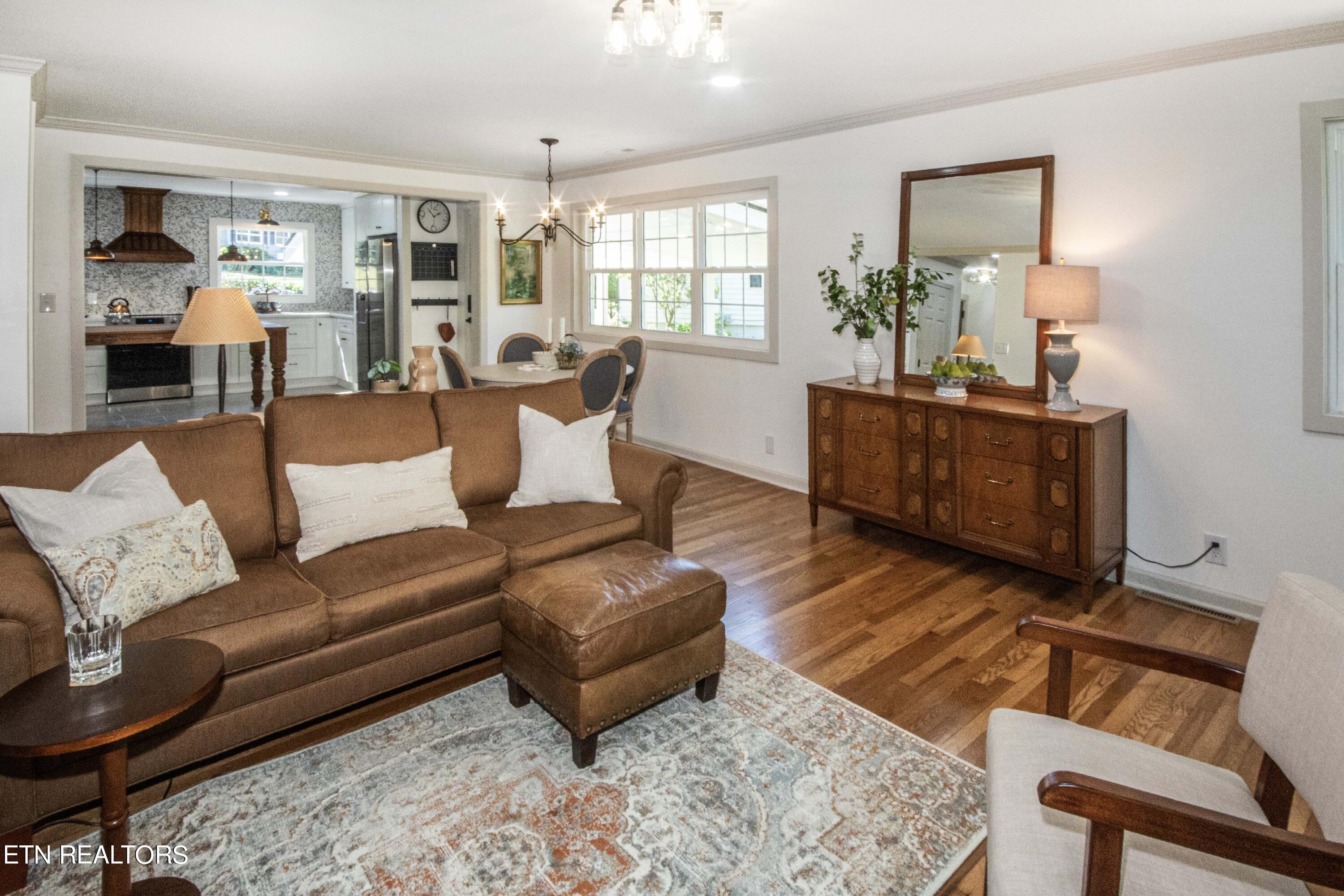 106 Everest Circle Oak Ridge, TN 37830 - Photo 13 of 51 V19A2806