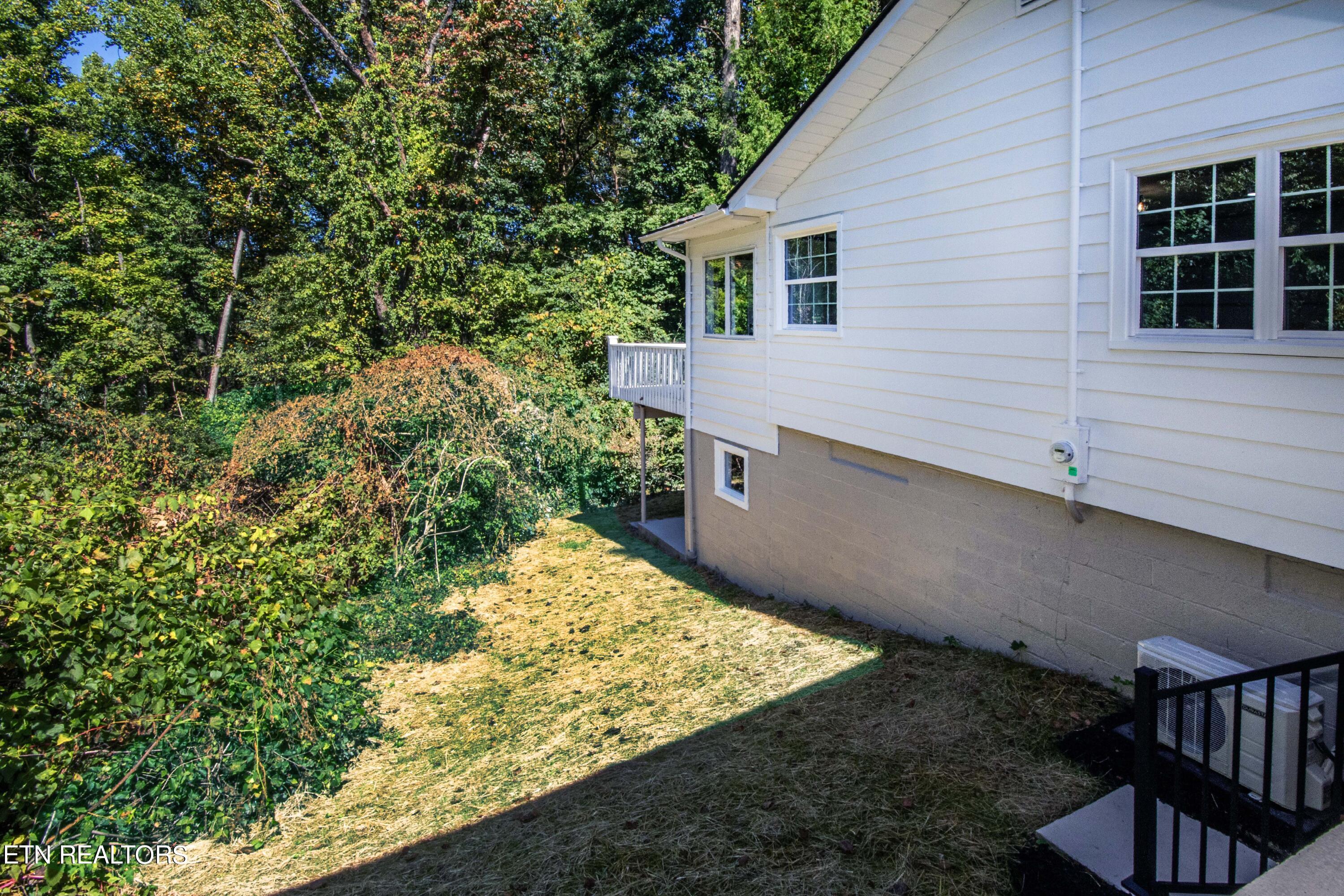 106 Everest Circle Oak Ridge, TN 37830 - Photo 51 of 51 V19A2858