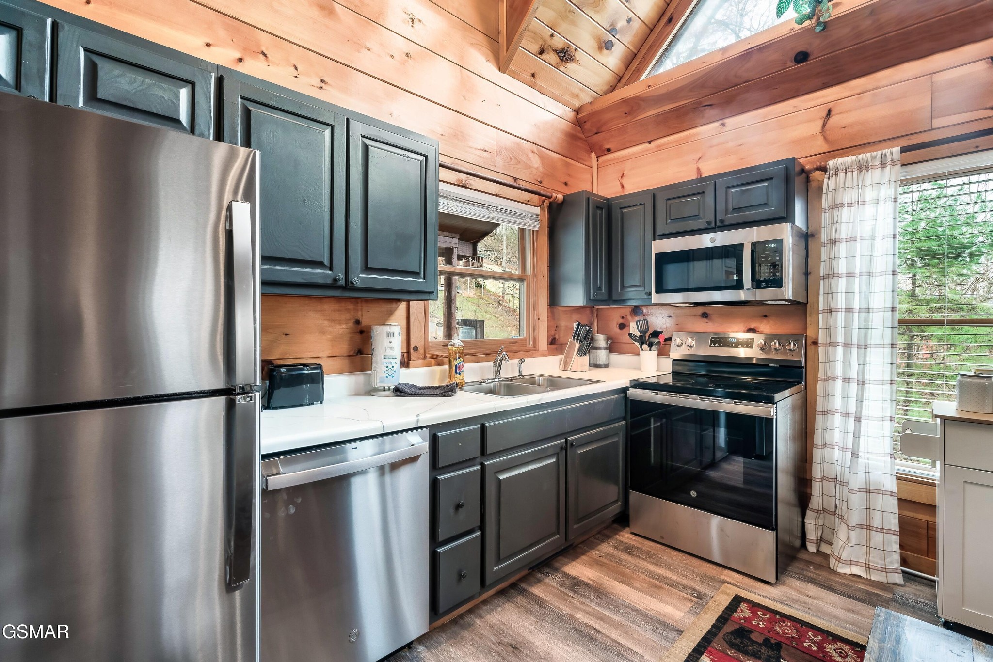 1819 Rhododendron Lane Sevierville, TN 37876 - Photo 12 of 40